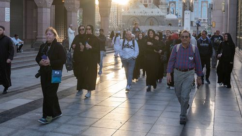Cruise Passengers visiting Madinah 5.jpg