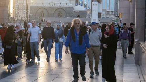Cruise Passengers visiting Madinah 6.jpg